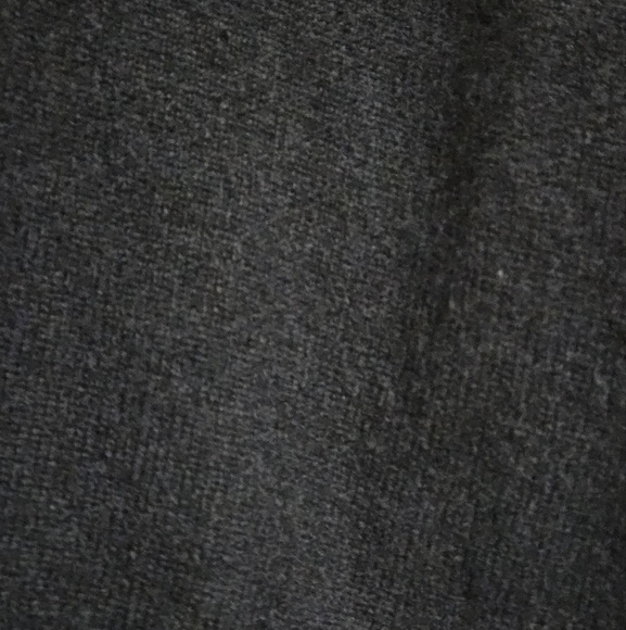 GENEVA Cashmere collared sweater top. Size Small - Picture 4 of 6